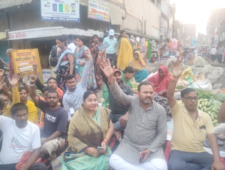 सड़क निर्माण कम्पनी को दिए 48 घंटे नहीं तो होगा उग्र प्रदर्शन