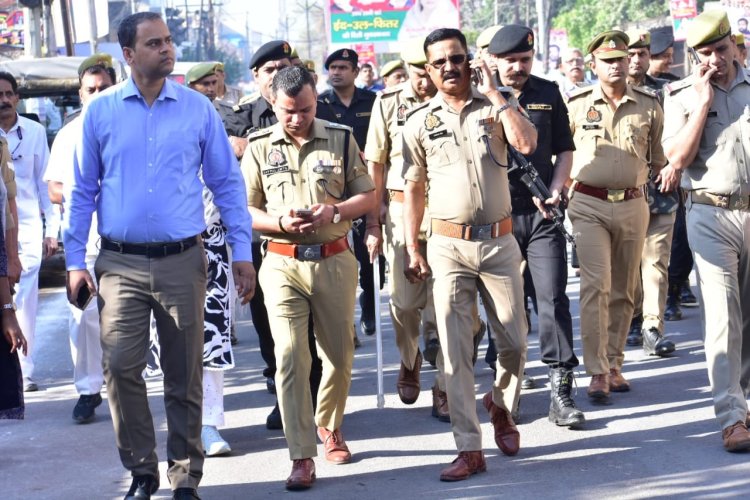 मुरादाबाद में नमाजियों को रोकने पर हंगामा, पुलिस से हुई नोकझोंक