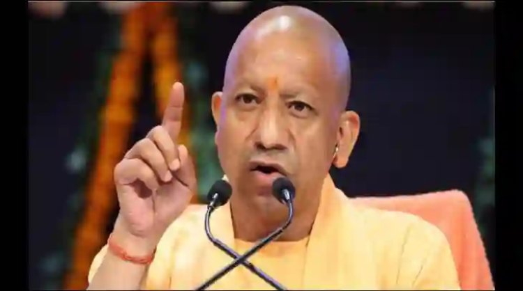 मै योगी हू राजनीति मेरी फुलटाइम जॉब नही प्रधानमंत्री बनने के सवाल पर क्या बोले सीएम।