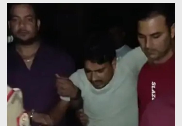 पुलिस मुठभेड़ में पांच गांजा तस्कर गिरफ्तार, नशे का माल बरामद