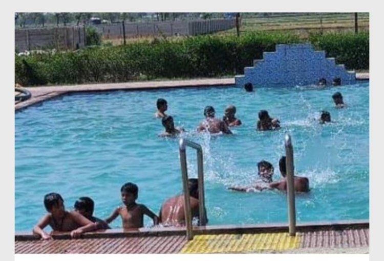 बिना एनओसी के चल रहे 11 स्विमिंग पूल