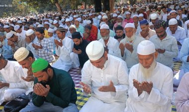 बडे ही  हर्षोल्लास के साथ अदा की उदुल फितर की नमाज़ 