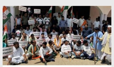 बच्चों का भविष्य अनमोल , किताबें हो सकती यही बोल