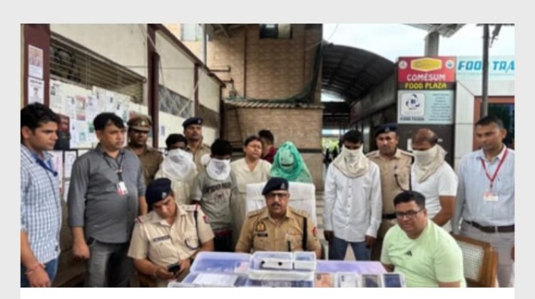 चाय की दुकान से मोबाइल बेचने बाले पांच सदस्यीय गैंग को पुलिस ने पकडा 221 फोन बरामद