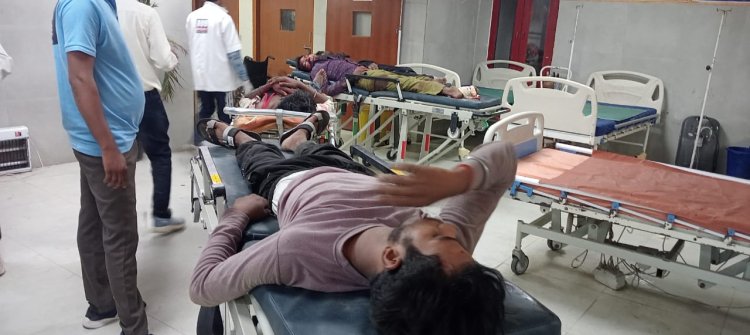 गोवर्धन - बाबा कढेरा स्कूल की बस की टक्कर से एक छात्र की हुई मौत।